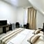 Yerevan Deluxe Hotel