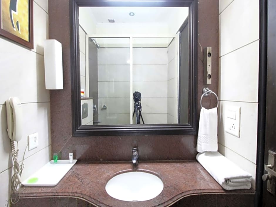 The Oakland Plaza by Orion Hotels