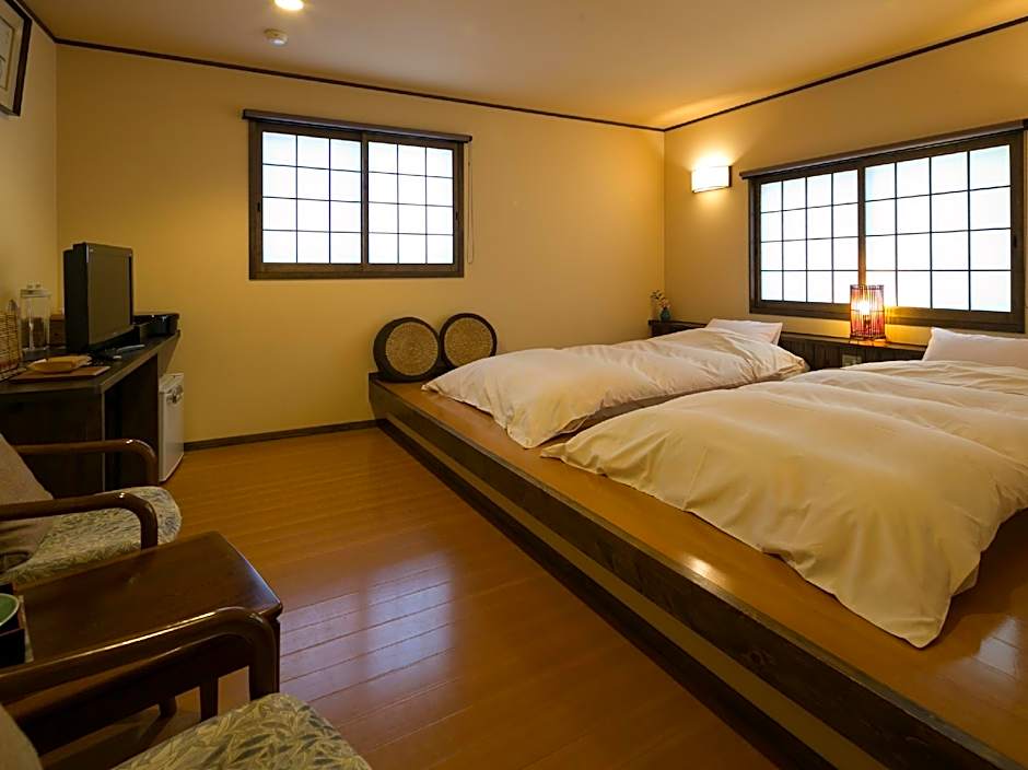 Photo 1 of 2 of Standard 2 Beds