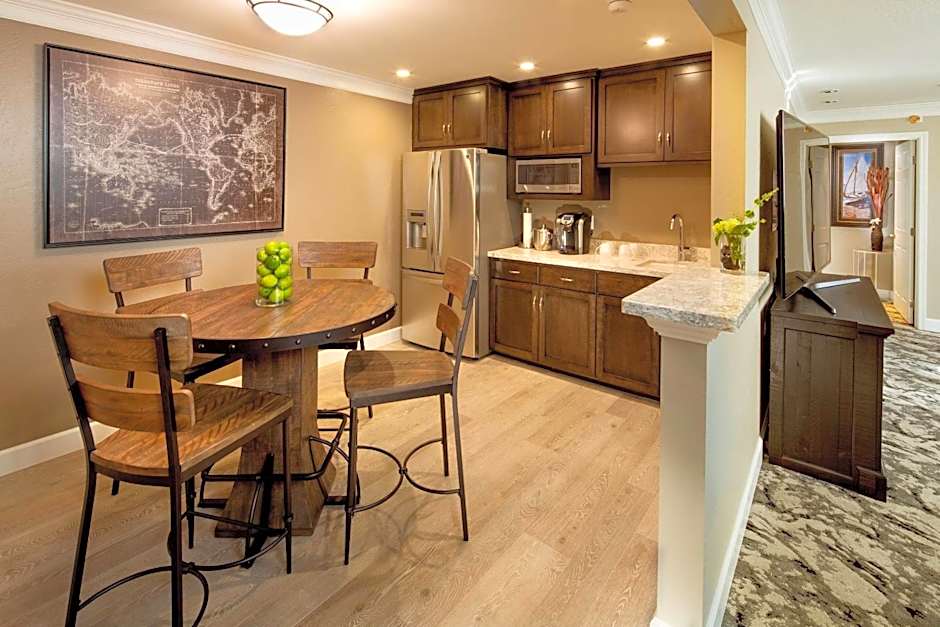 Best Western Plus Humboldt Bay Inn