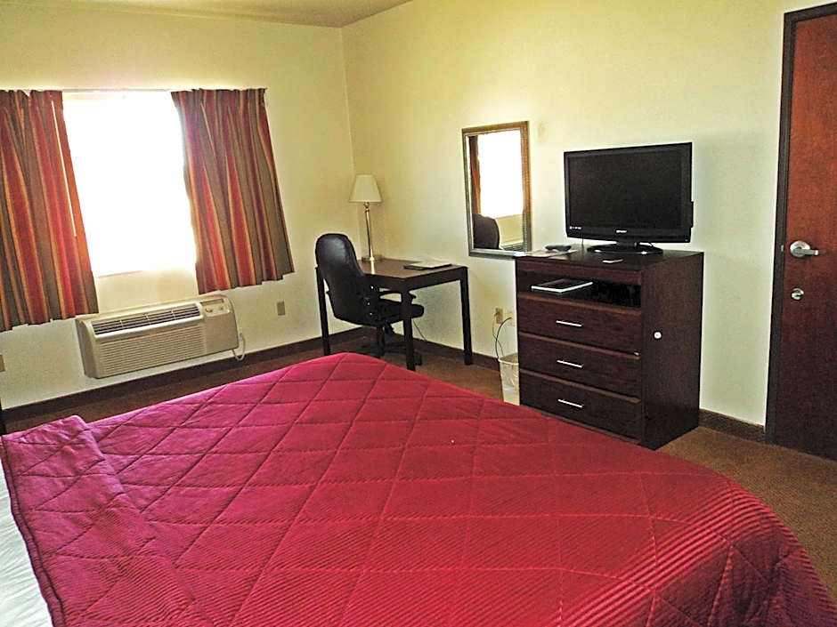 Travelodge by Wyndham Carlsbad NM