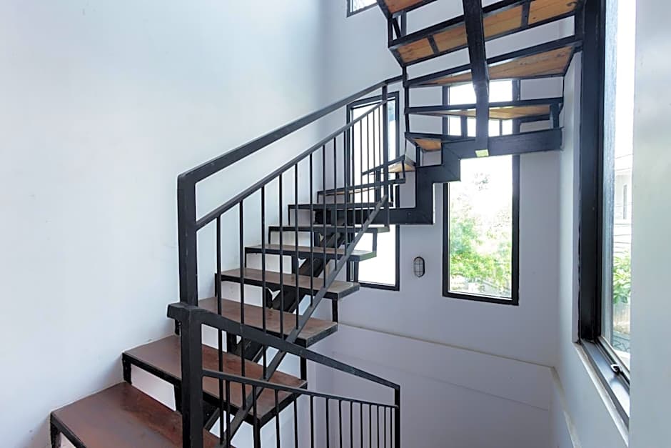 D Twinz House Syariah Redpartner