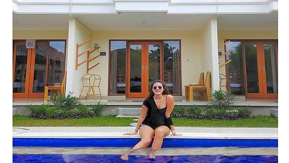 Castaway Hostel