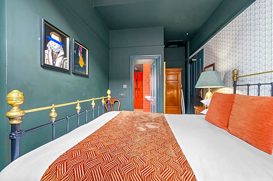 Clementine's Guest House