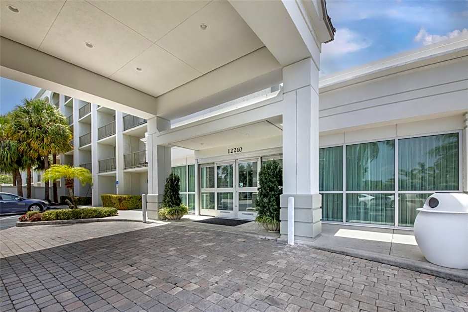 Best Western Plus North Miami/Bal Harbour