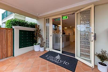Lifestyle Apartments at Ferntree