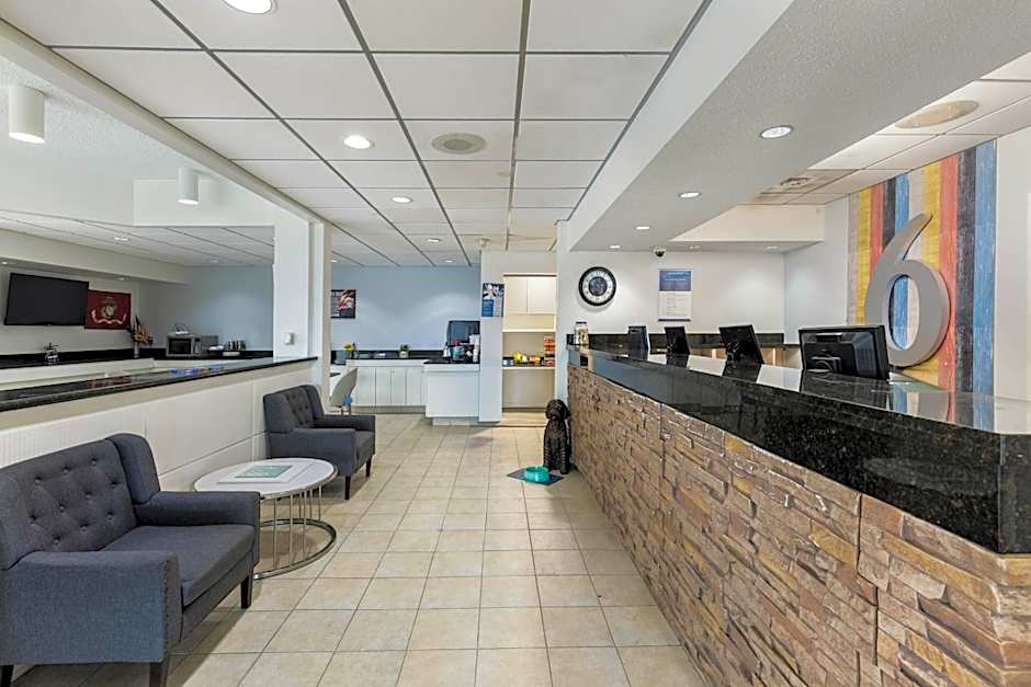 Studio 6 Suites Jacksonville, NC – Camp LeJeune