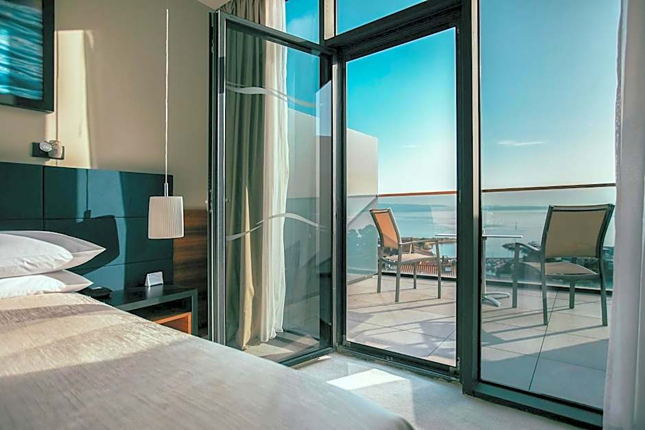 Marvie Hotel & Health