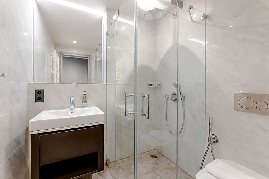 Fourty Three Luxury Serviced Apartments
