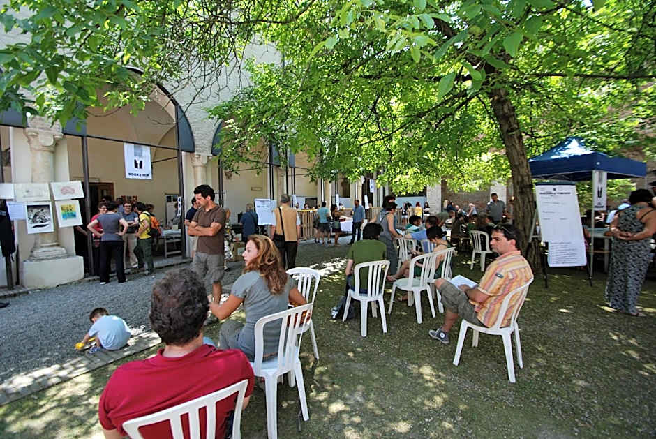 Il Chiostro Hostel and Hotel