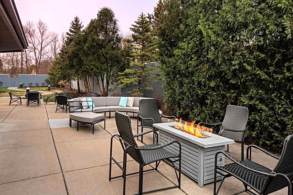 Courtyard by Marriott Detroit Brighton
