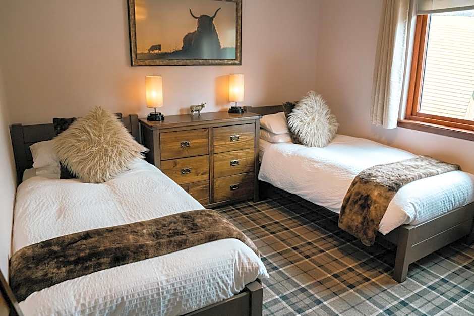 Eriskay B&B and Aviemore Glamping