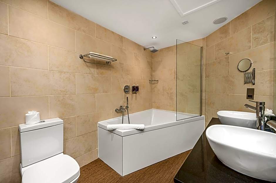 Rocpool Reserve Hotel and Chez Roux Restaurant