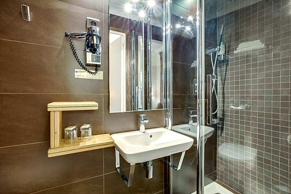 Hotel Opera Maintenon