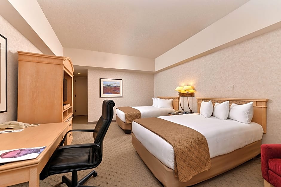 Edward Hotel and Convention Center