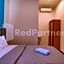 Mutiara Residence Near Simpang Lima Mitra RedDoorz