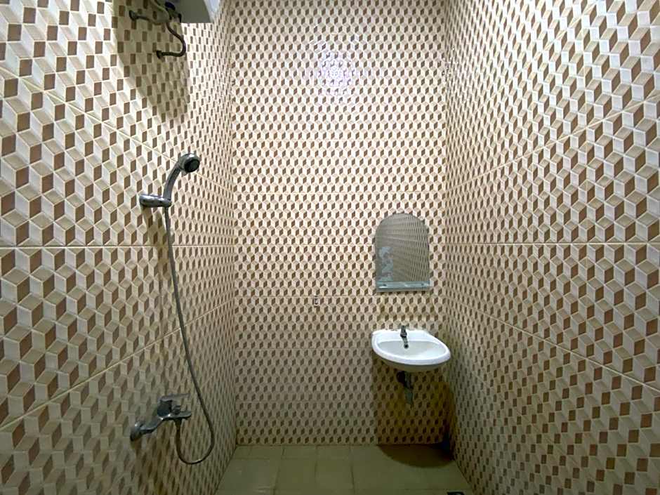 Griya RW Family Guest House Redpartner