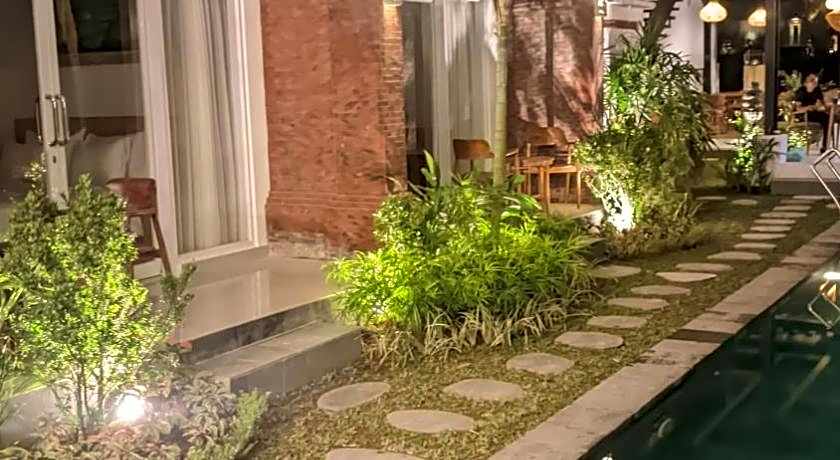 Sujiwa Ubud Hotel & Villa