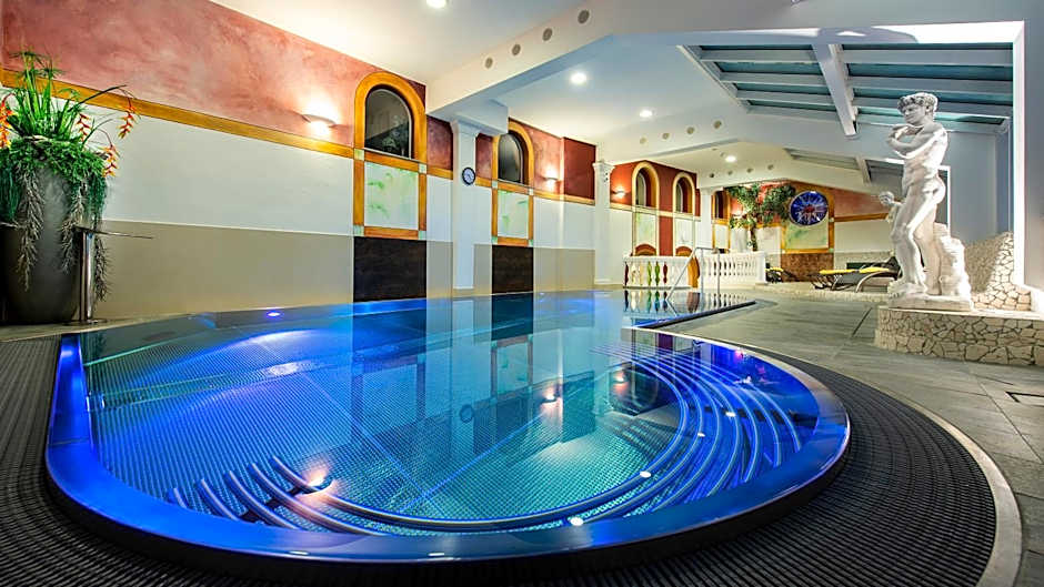 Hotel Zehnerkar & Hotel Obertauern