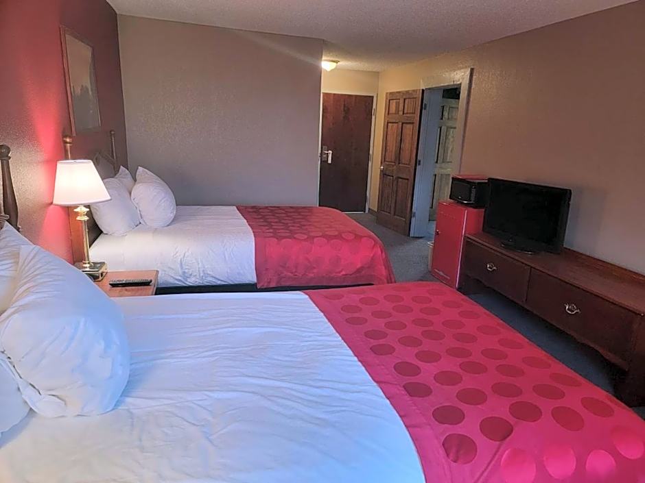 Ramada by Wyndham Angola/Fremont Area