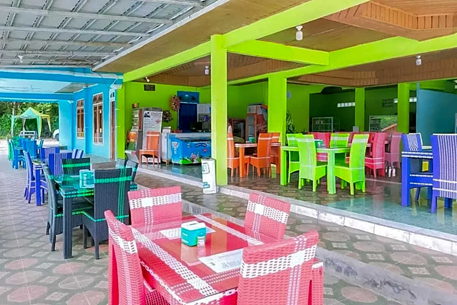 RedDoorz @ Villa Waterfun Favour Pagar Alam