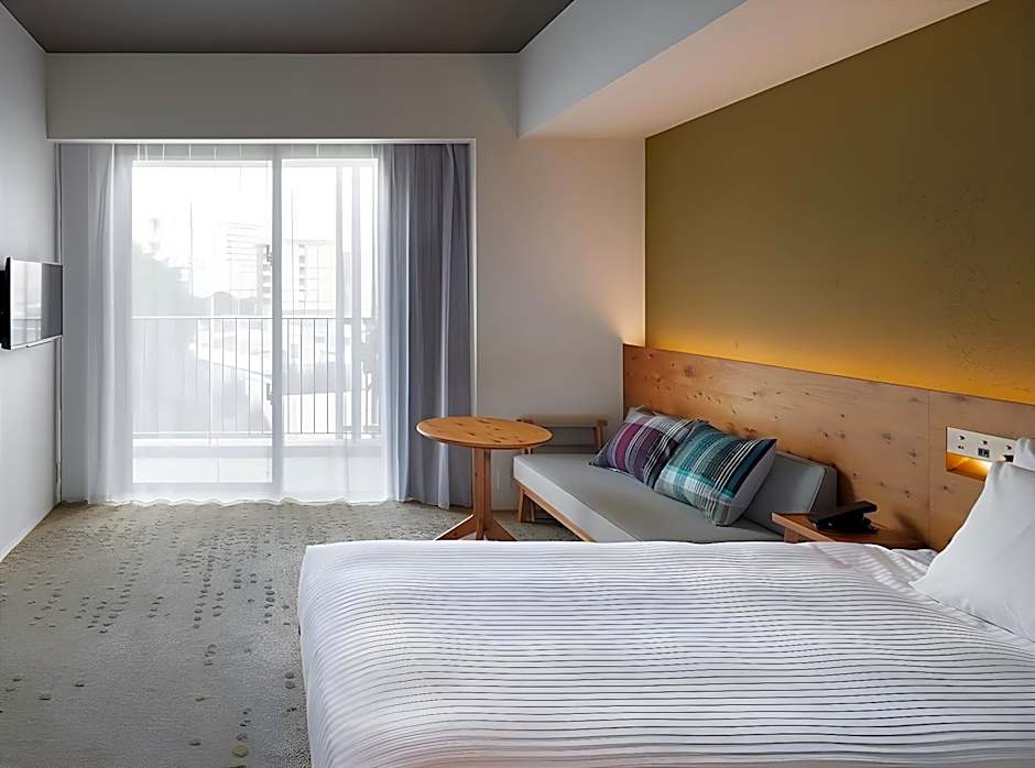 HOTEL STRATA NAHA