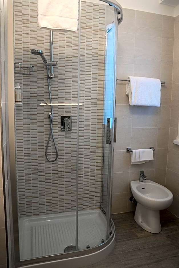 Hotel Pacific