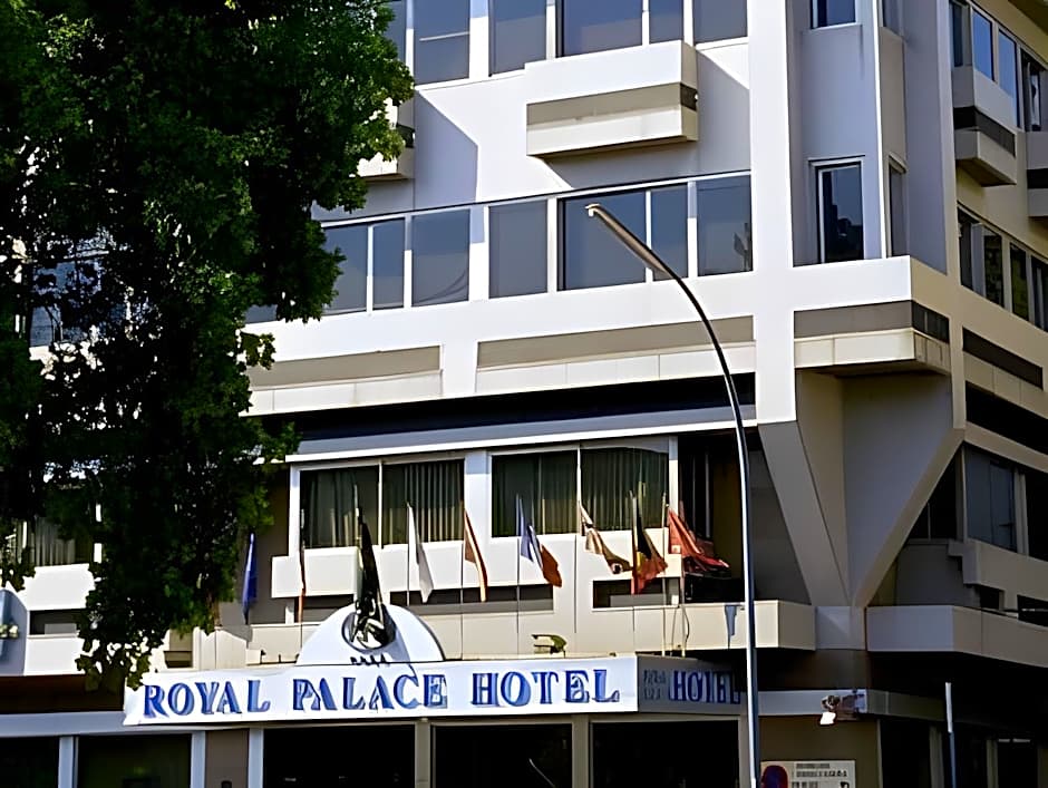 Royal Palace Hotel
