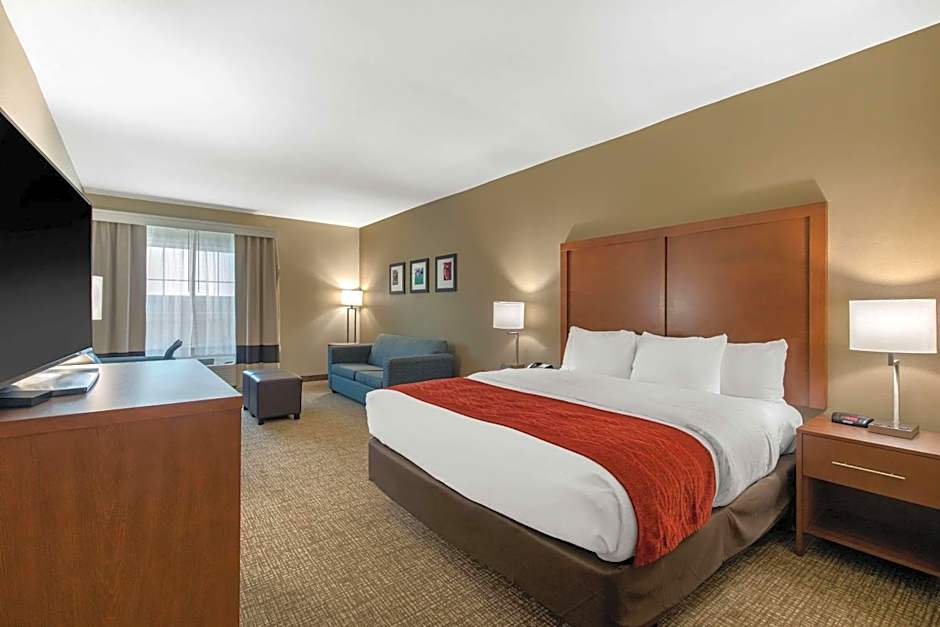 Comfort Inn & Suites Cedar Hill Duncanville