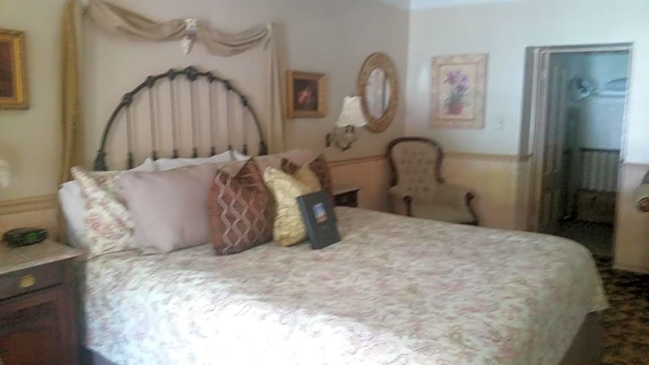 Gunn House Hotel