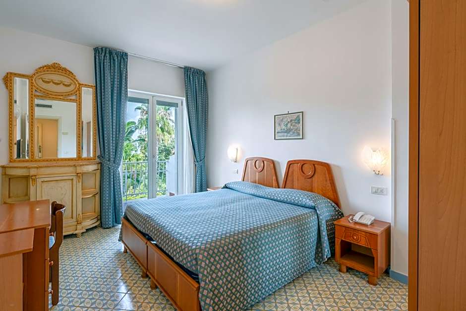 Hotel Eliseo Park's