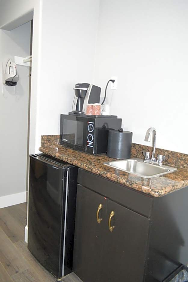 Fairview Inn & Suites