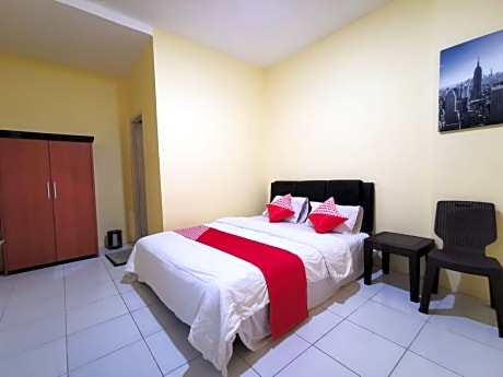 OYO 3189 HSP Residence