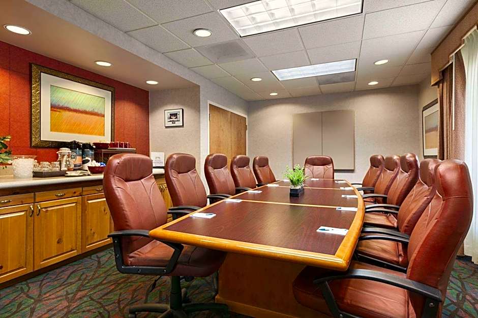Suites on Scottsdale
