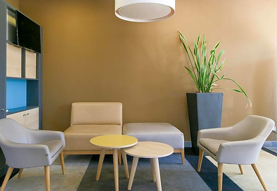 B&B Hotel MARSEILLE La Valentine St Menet