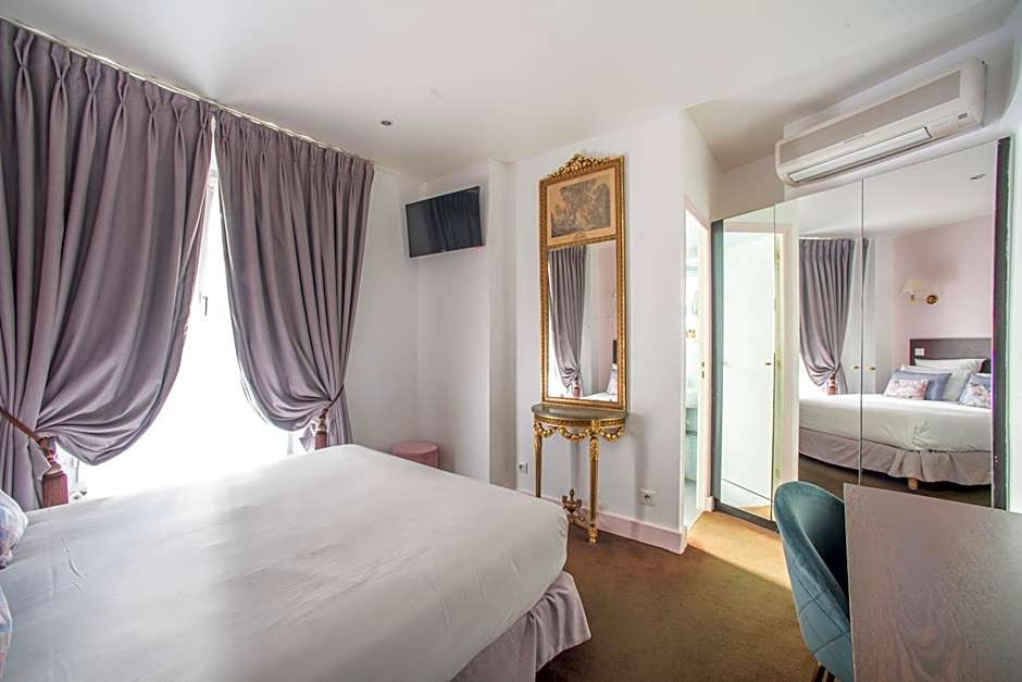 Queens Hotel