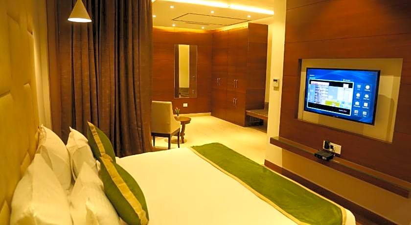 Hotel Maple Grand