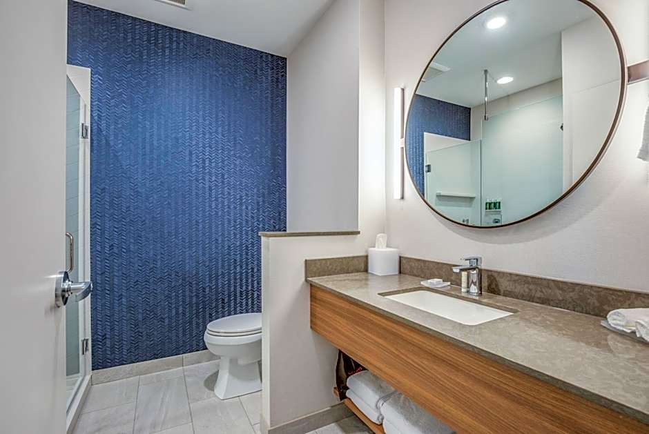 Holiday Inn Express & Suites Platteville By IHG