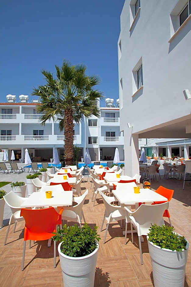 Princessa Vera Hotel Apartments