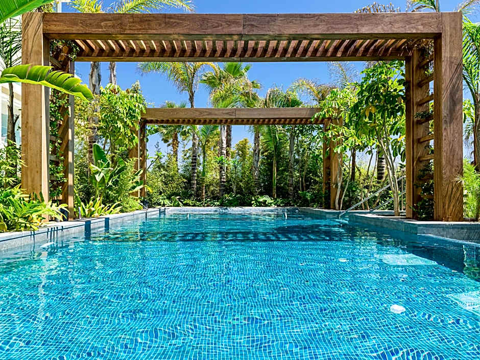 Amavi, MadeForTwo Hotels - Paphos