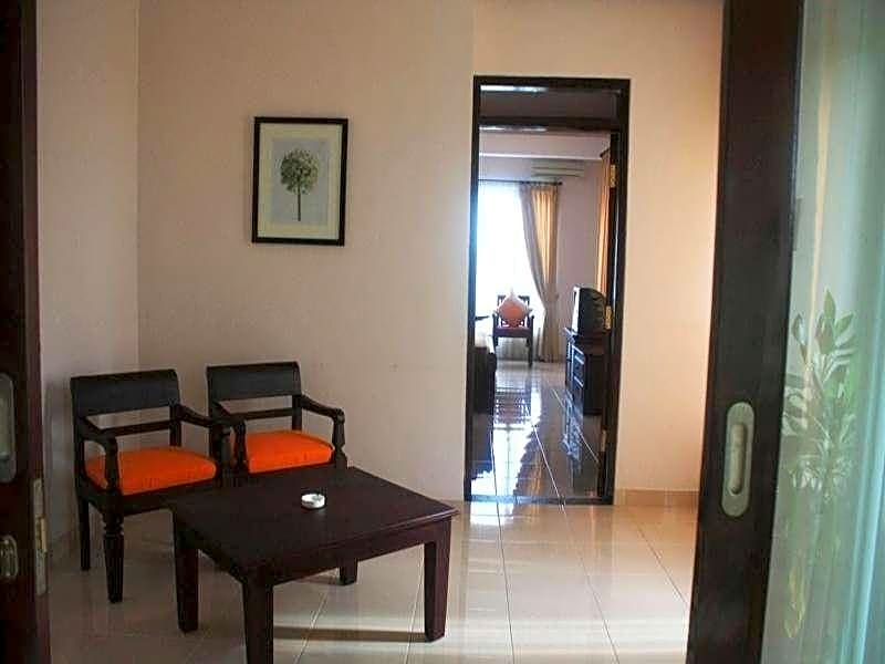 Nirwana Suites