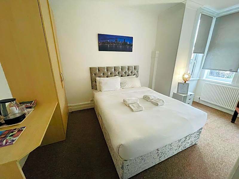 OYO Star Hotel South Leicester