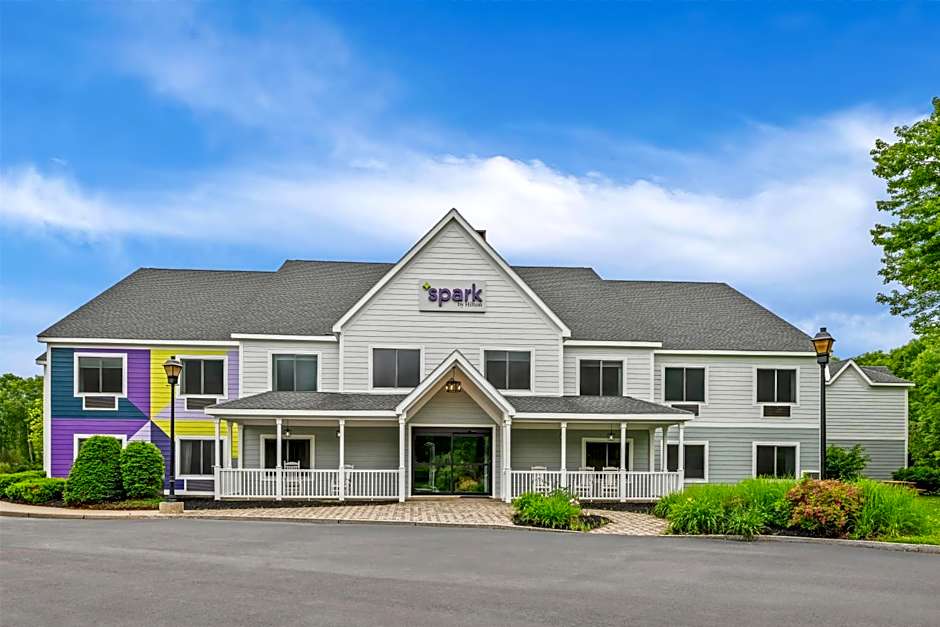 Spark by Hilton Brunswick
