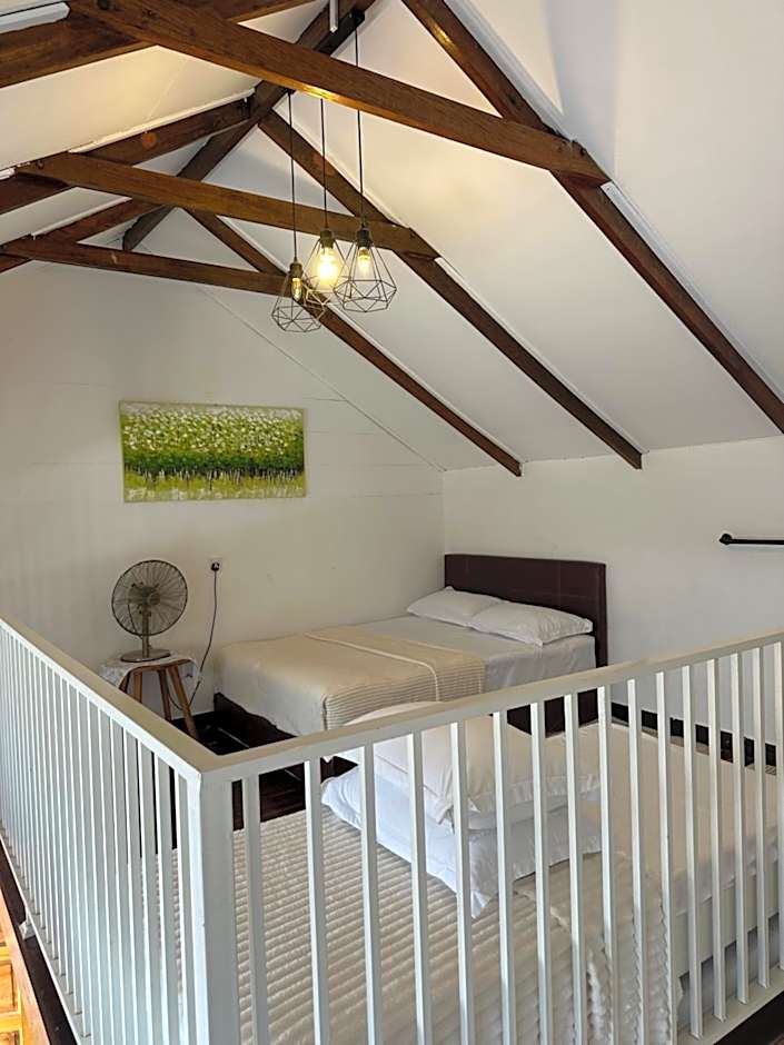 Suasana Stay & Homestay near UMT UNISZA IPG MRSM Kuala Nerus, Terengganu