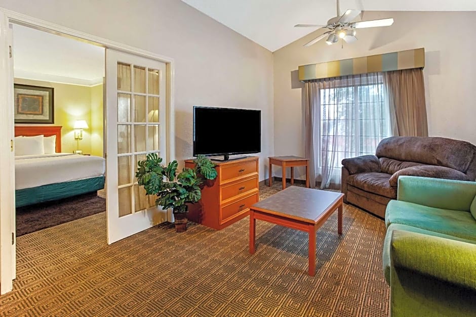La Quinta Inn & Suites by Wyndham College Station