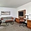 DoubleTree By Hilton Fullerton