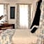 1560- Domaine Des Cinq Jardins- A Magical and Authentic Mansion