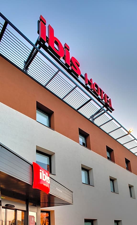 ibis Montceau les Mines