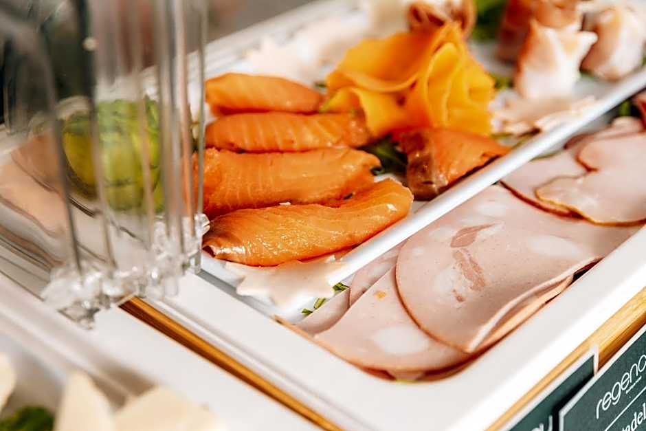 Regency Boutique Hotel Holiday Suites