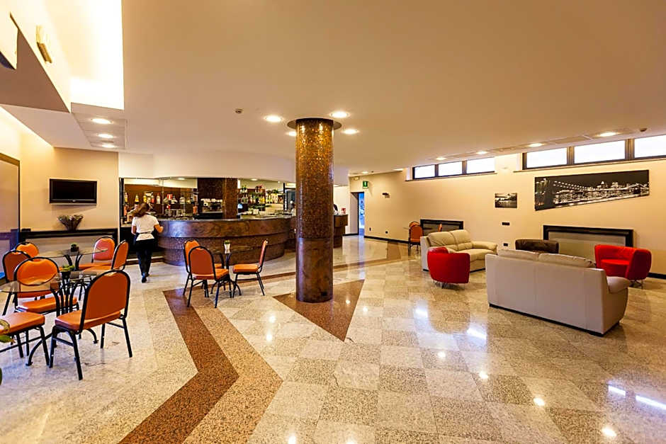 Blue Relais Maggiore